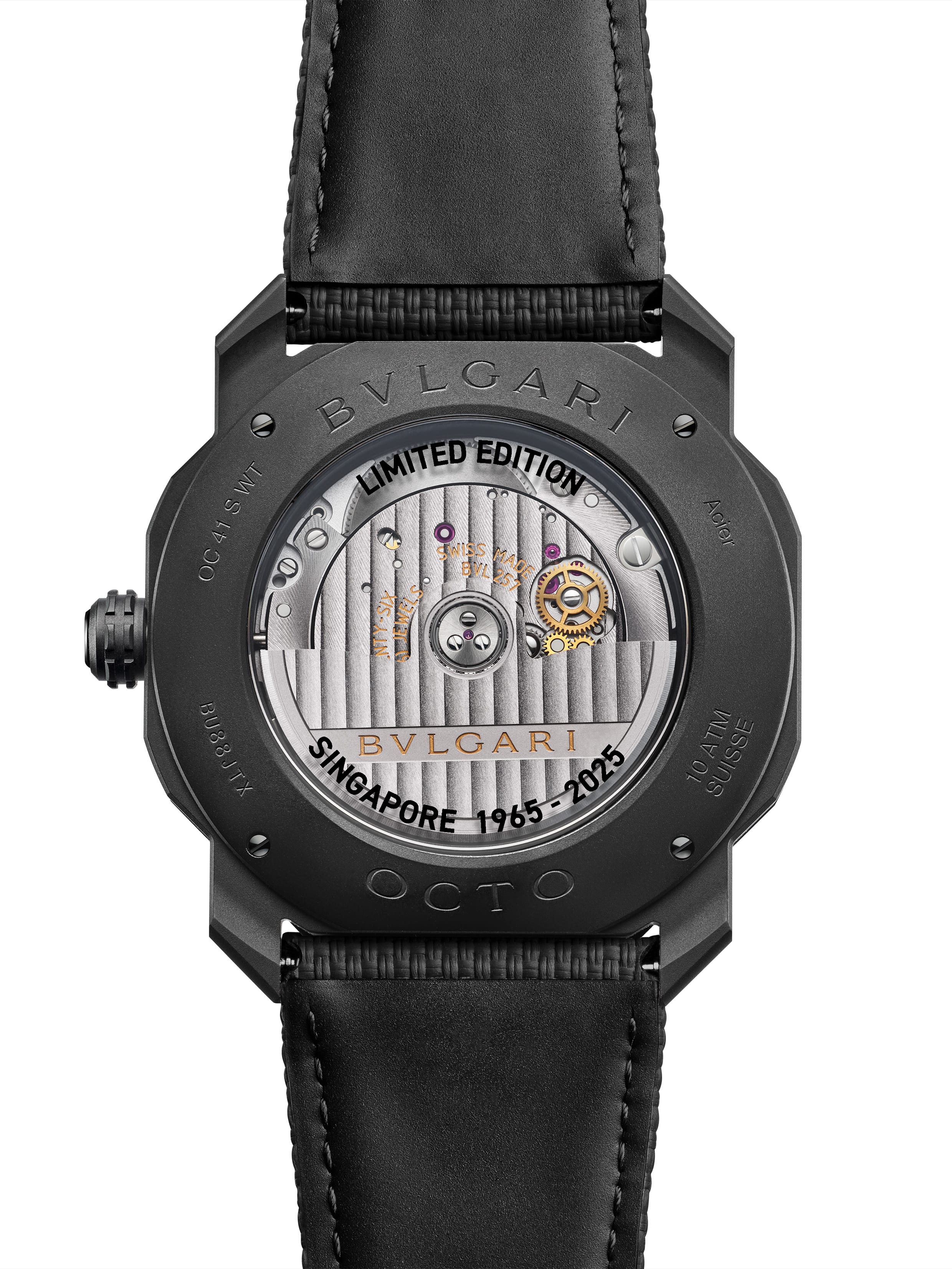 A closer look at the limited edition Octo Roma SG60 watch